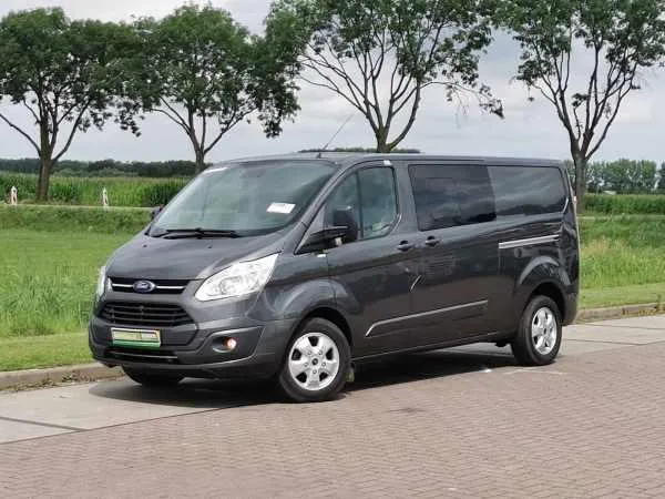 Ford Transit Custom 2.0 TDCI Image 2